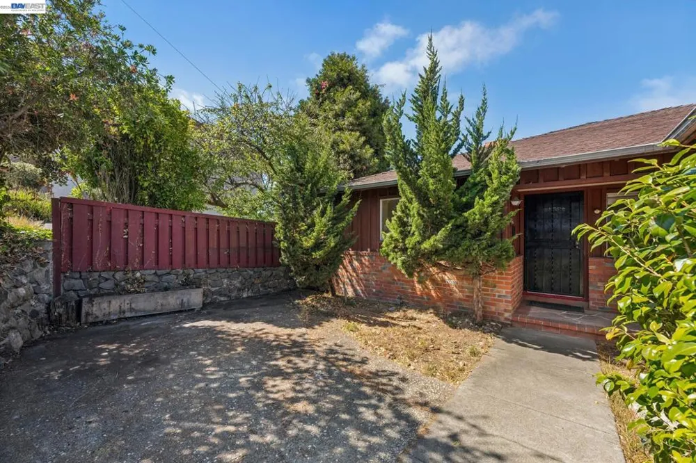 2005 Harper St El Cerrito, CA 94530