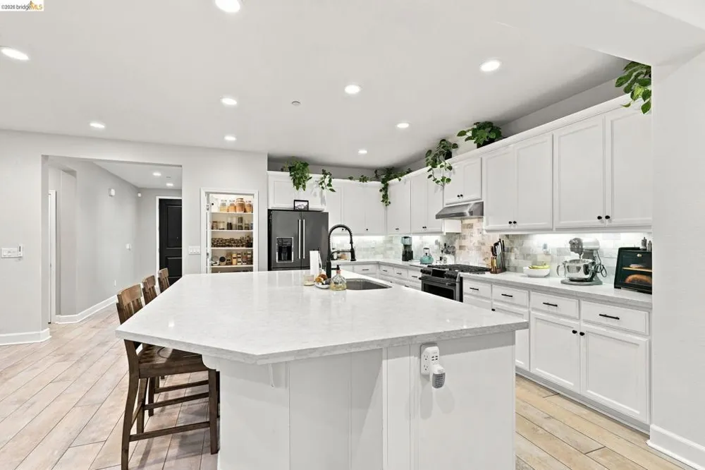 5456 Mountain Ridge Way Antioch, CA 94531