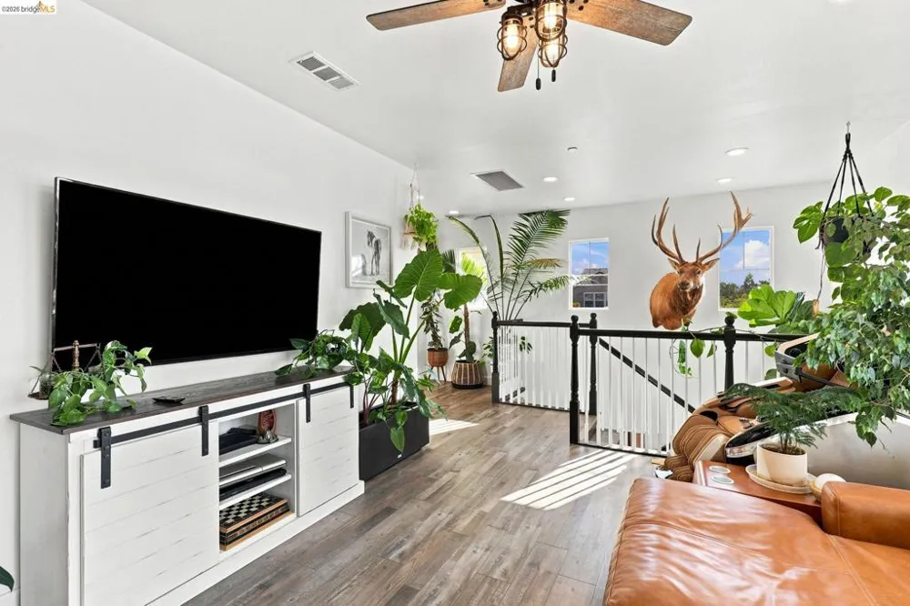 5456 Mountain Ridge Way Antioch, CA 94531