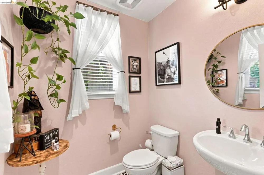 5456 Mountain Ridge Way Antioch, CA 94531