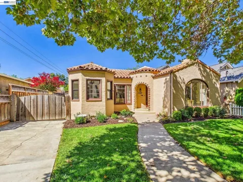 1385 Kotenberg Ave