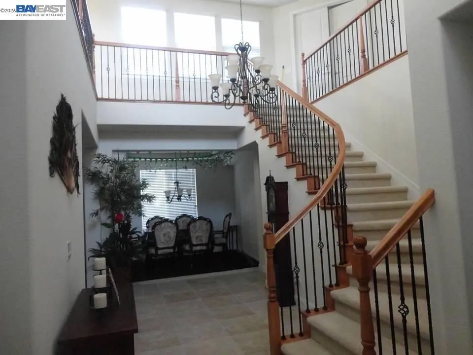 379 N Sierra Madre St Mountain House, CA 95391