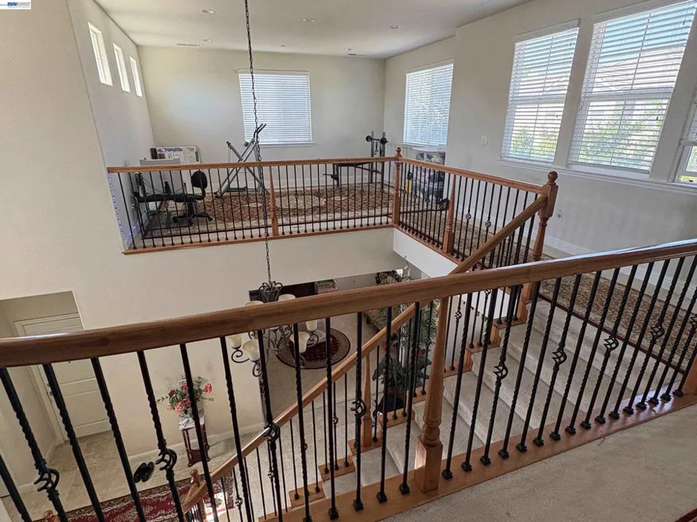 379 N Sierra Madre St Mountain House, CA 95391