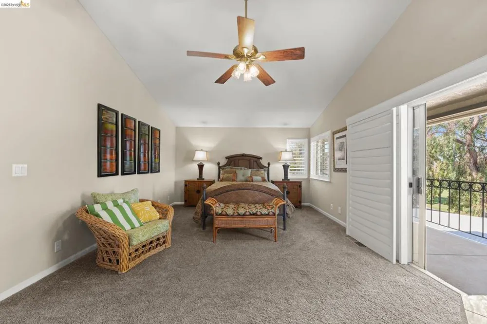 2216 Colonial Ct Discovery Bay, CA 94505