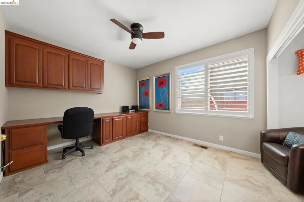 2216 Colonial Ct Discovery Bay, CA 94505