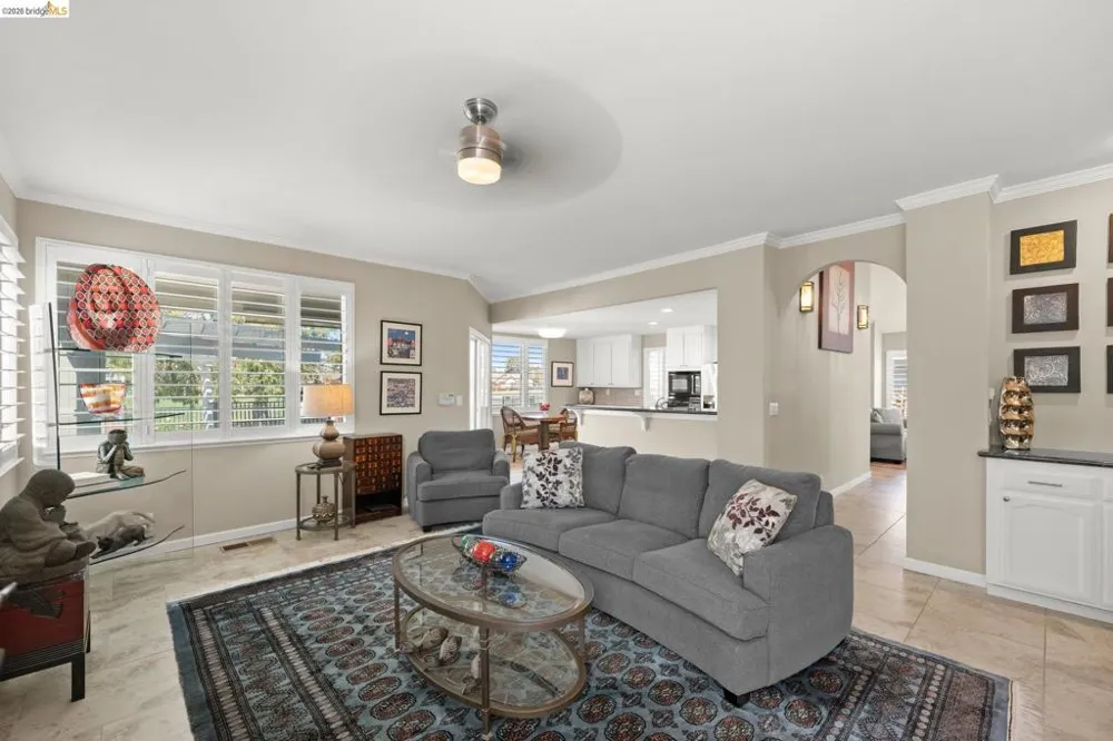 2216 Colonial Ct Discovery Bay, CA 94505
