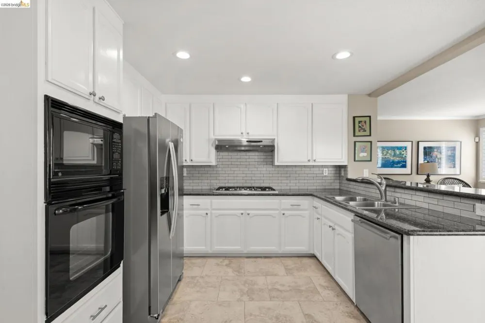 2216 Colonial Ct Discovery Bay, CA 94505