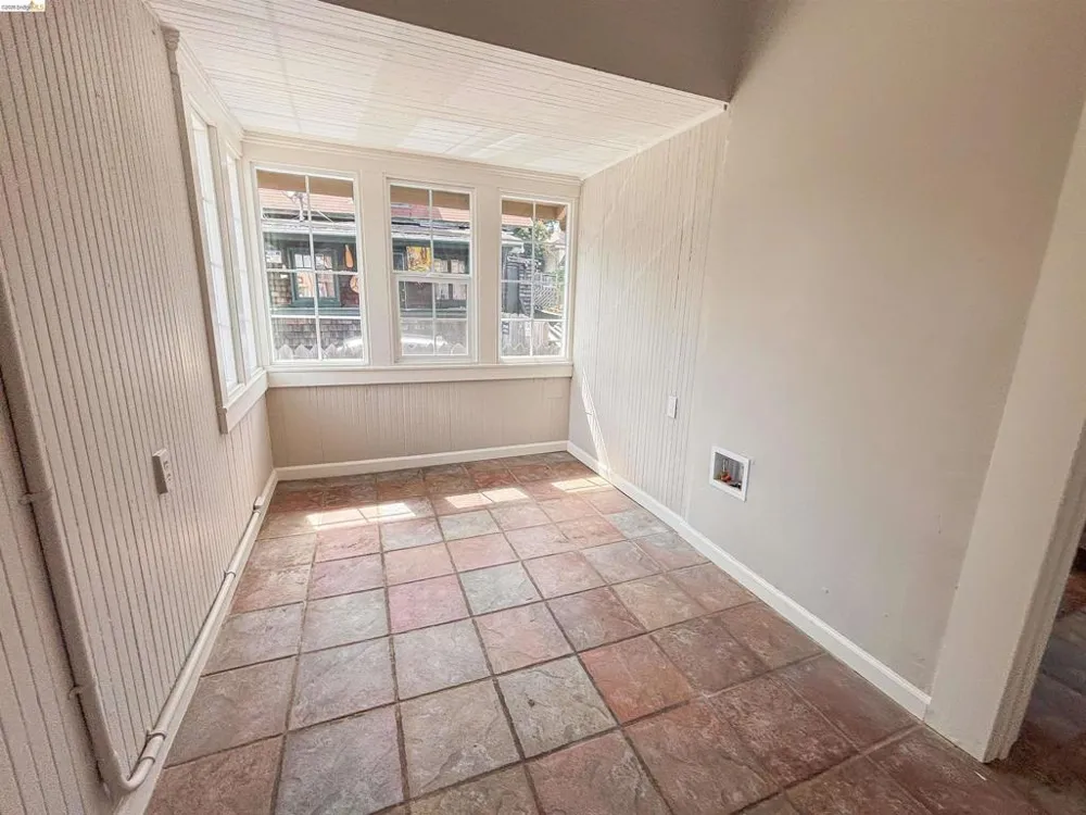 2417 Sonoma Blvd Vallejo, CA 94590