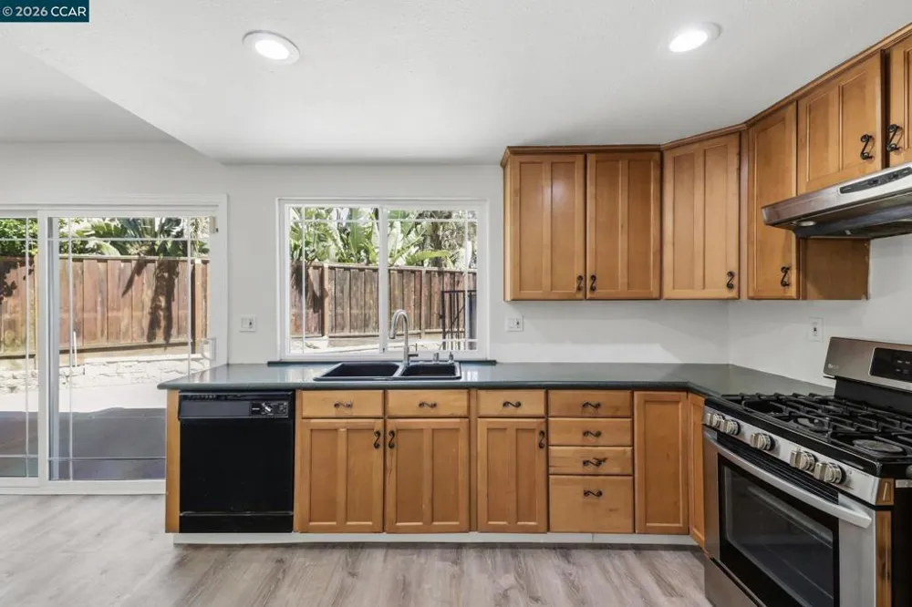 2750 Gomes Ct Tracy, CA 95376