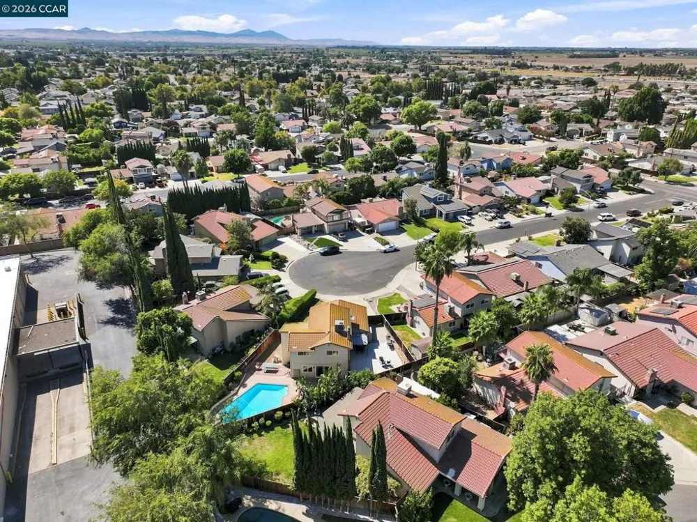 2750 Gomes Ct Tracy, CA 95376