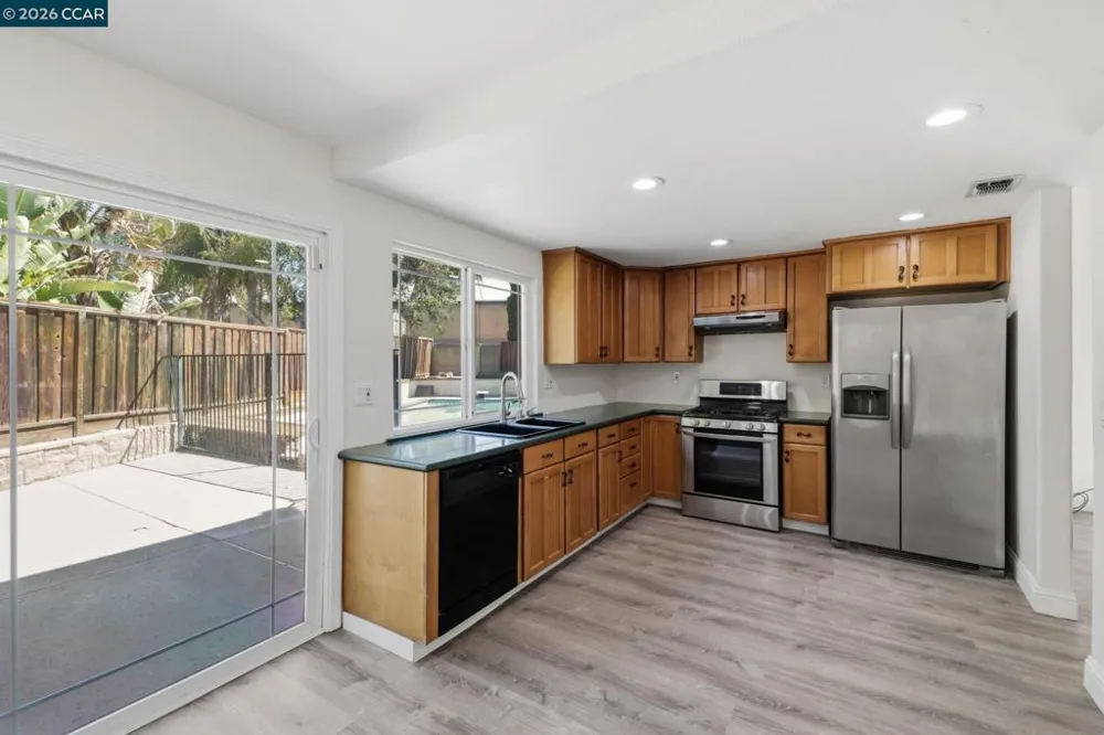 2750 Gomes Ct Tracy, CA 95376
