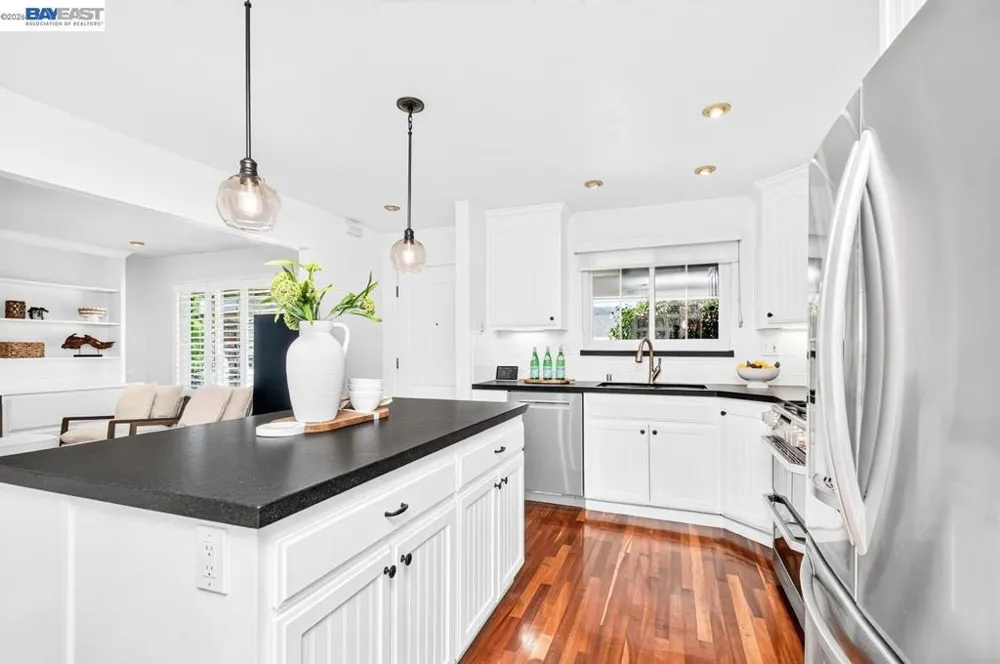 4023 Page Ct Pleasanton, CA 94588