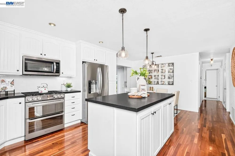 4023 Page Ct Pleasanton, CA 94588