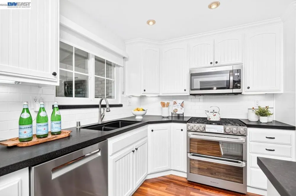 4023 Page Ct Pleasanton, CA 94588