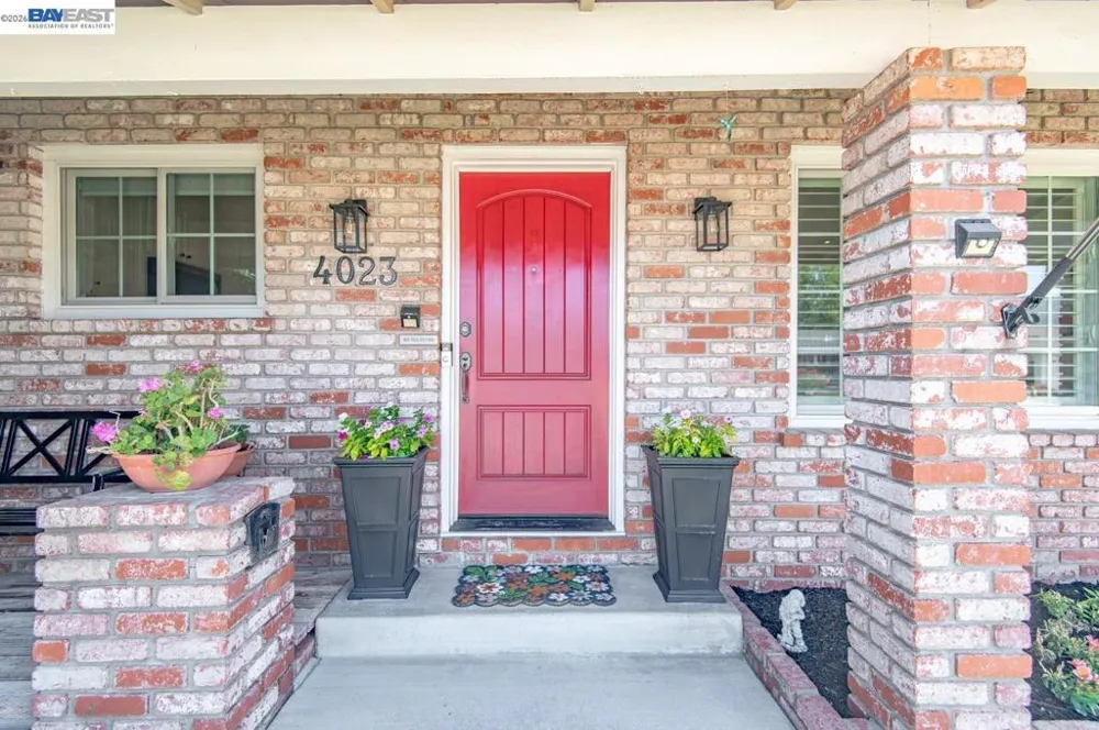 4023 Page Ct Pleasanton, CA 94588