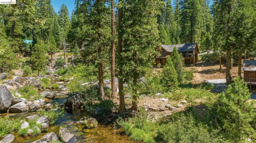31500 Old Strawberry Rd Strawberry, CA 95364