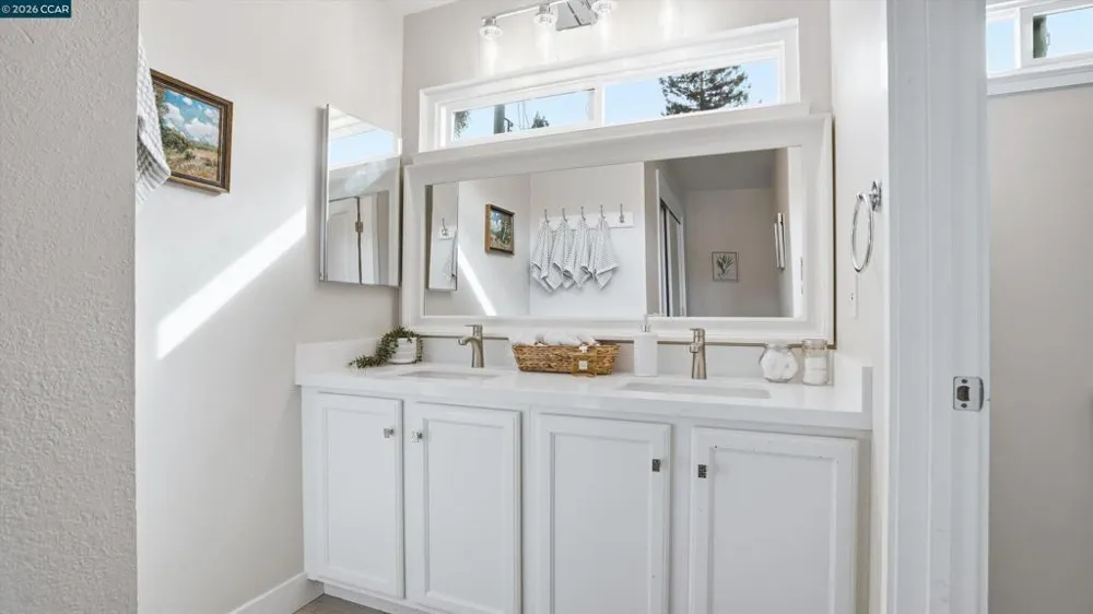 235 Appalachian Dr Martinez, CA 94553