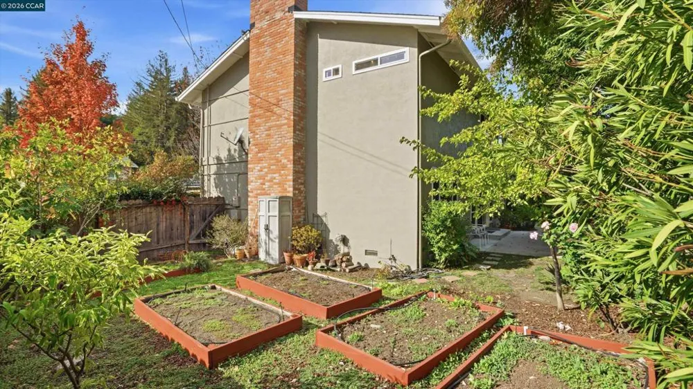 235 Appalachian Dr Martinez, CA 94553