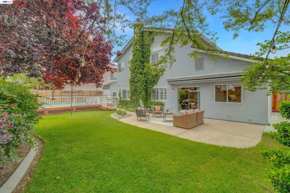 763 grafton st Manteca, CA 95337
