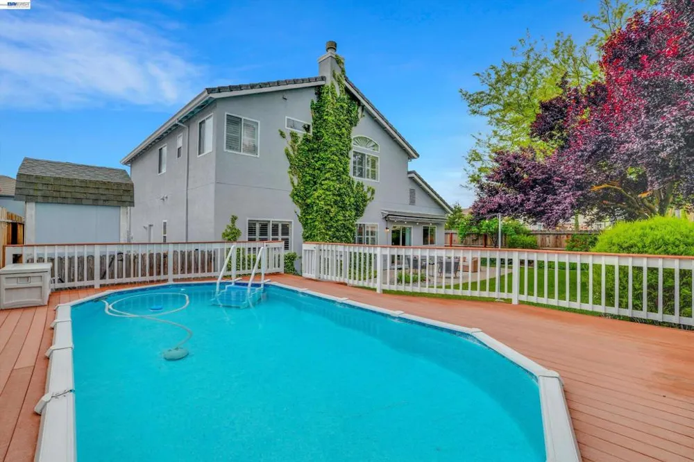 763 grafton st Manteca, CA 95337