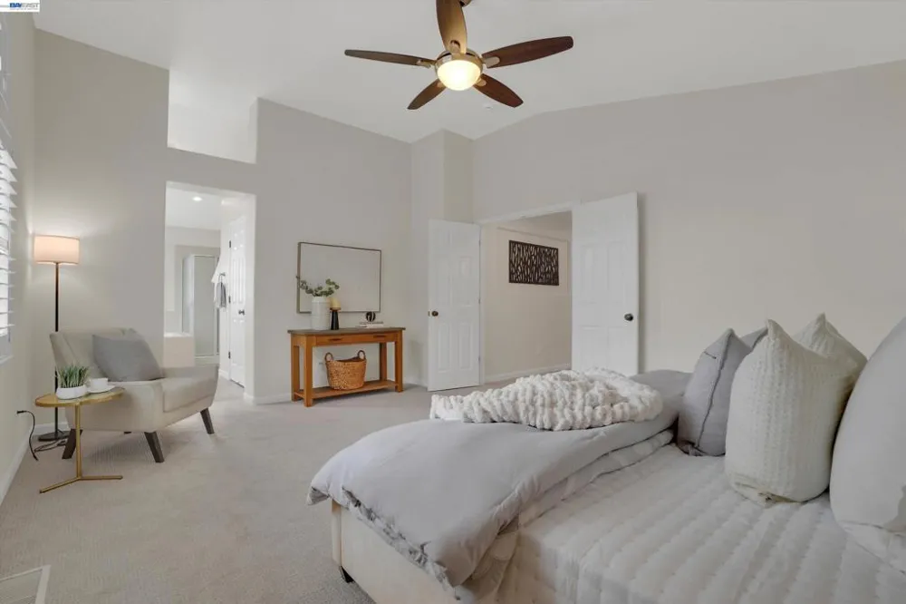 763 grafton st Manteca, CA 95337