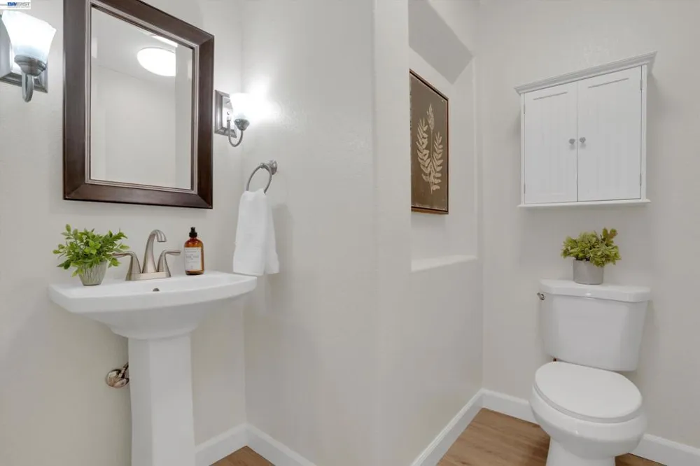 763 grafton st Manteca, CA 95337