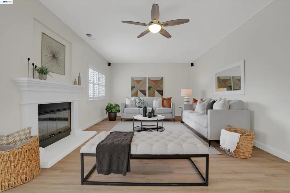 763 grafton st Manteca, CA 95337