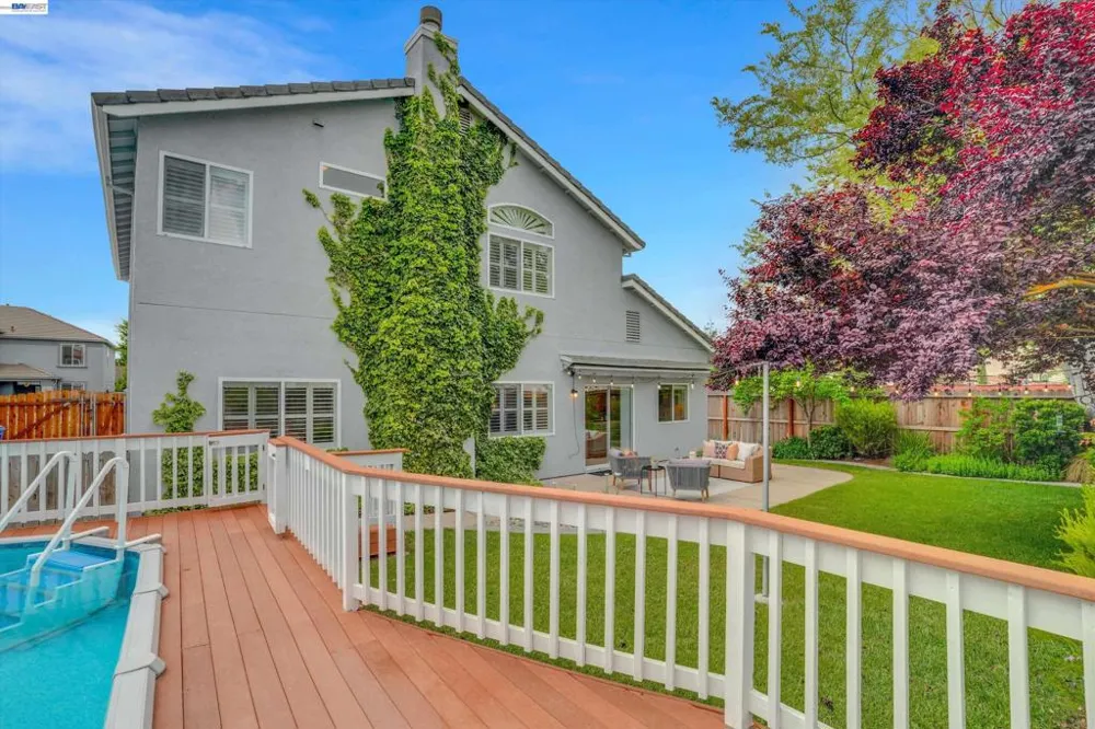 763 grafton st Manteca, CA 95337
