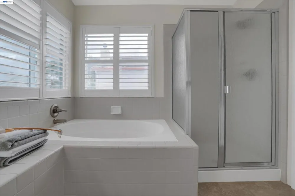 763 grafton st Manteca, CA 95337