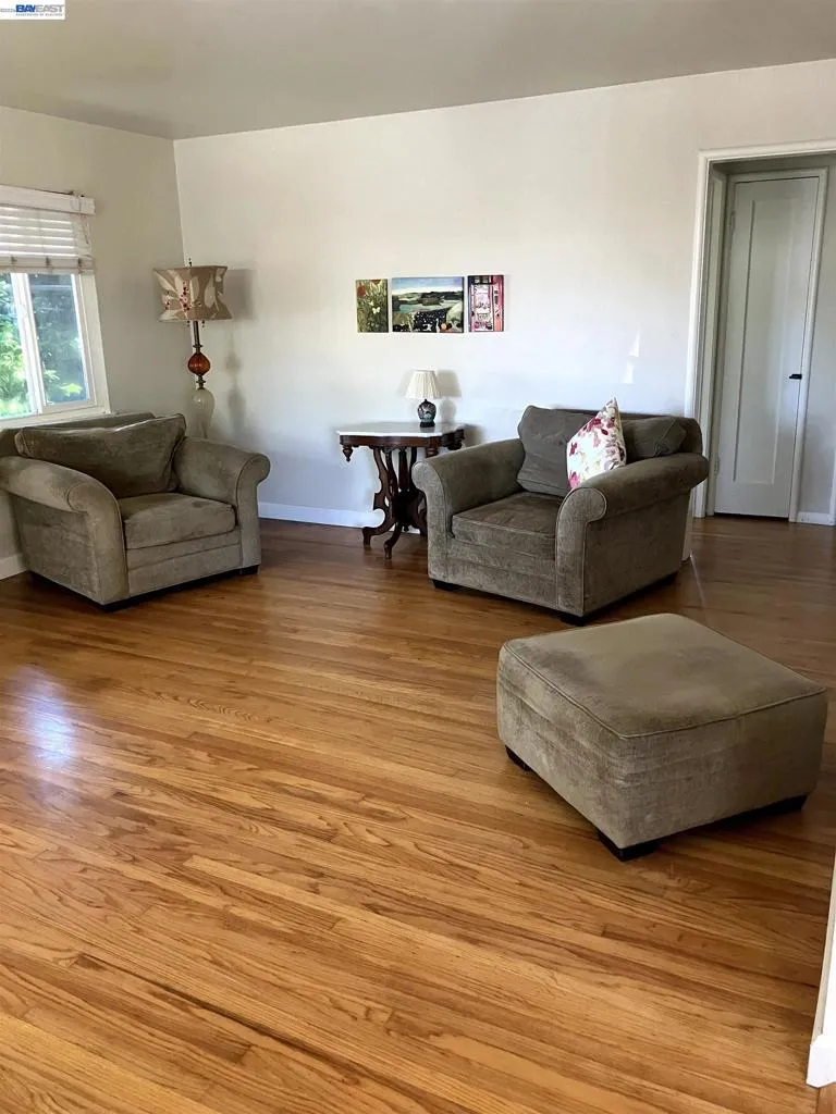 1066 Maple Ave Vallejo, CA 94591