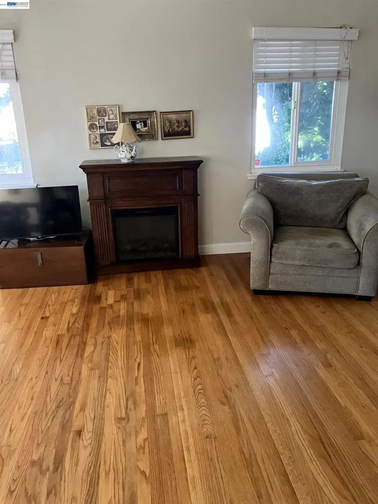 1066 Maple Ave Vallejo, CA 94591