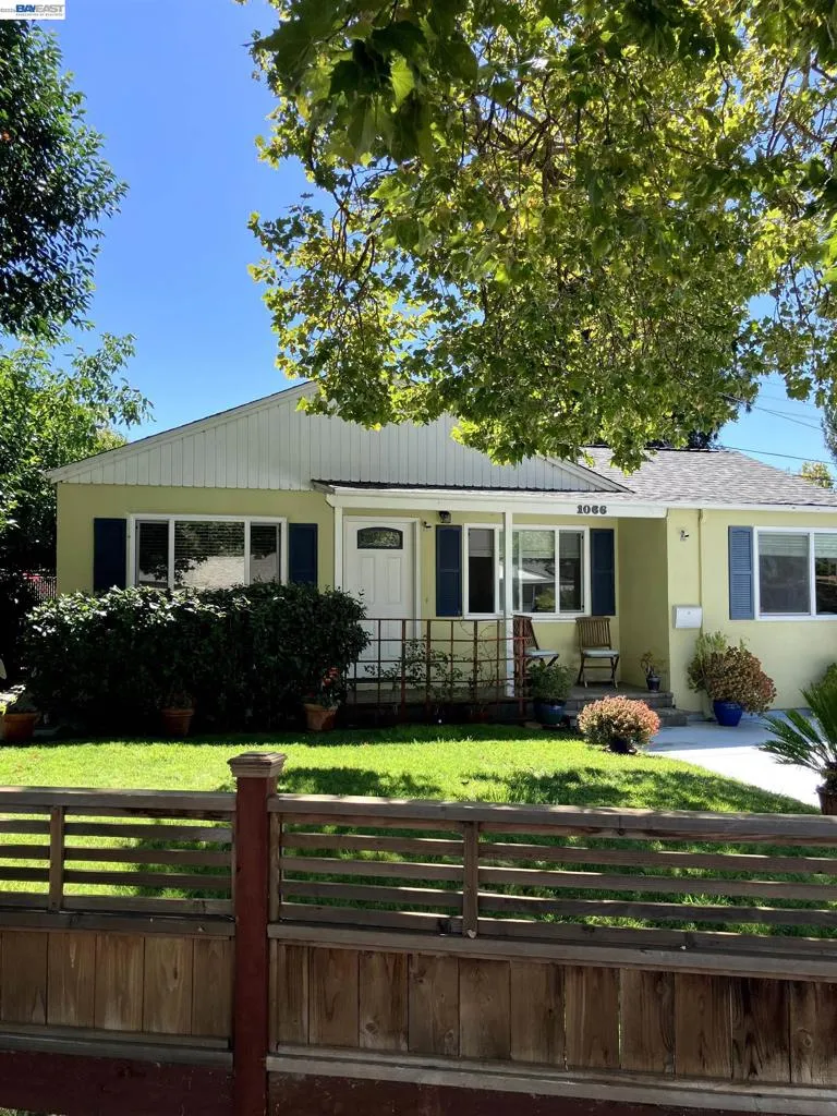 1066 Maple Ave Vallejo, CA 94591