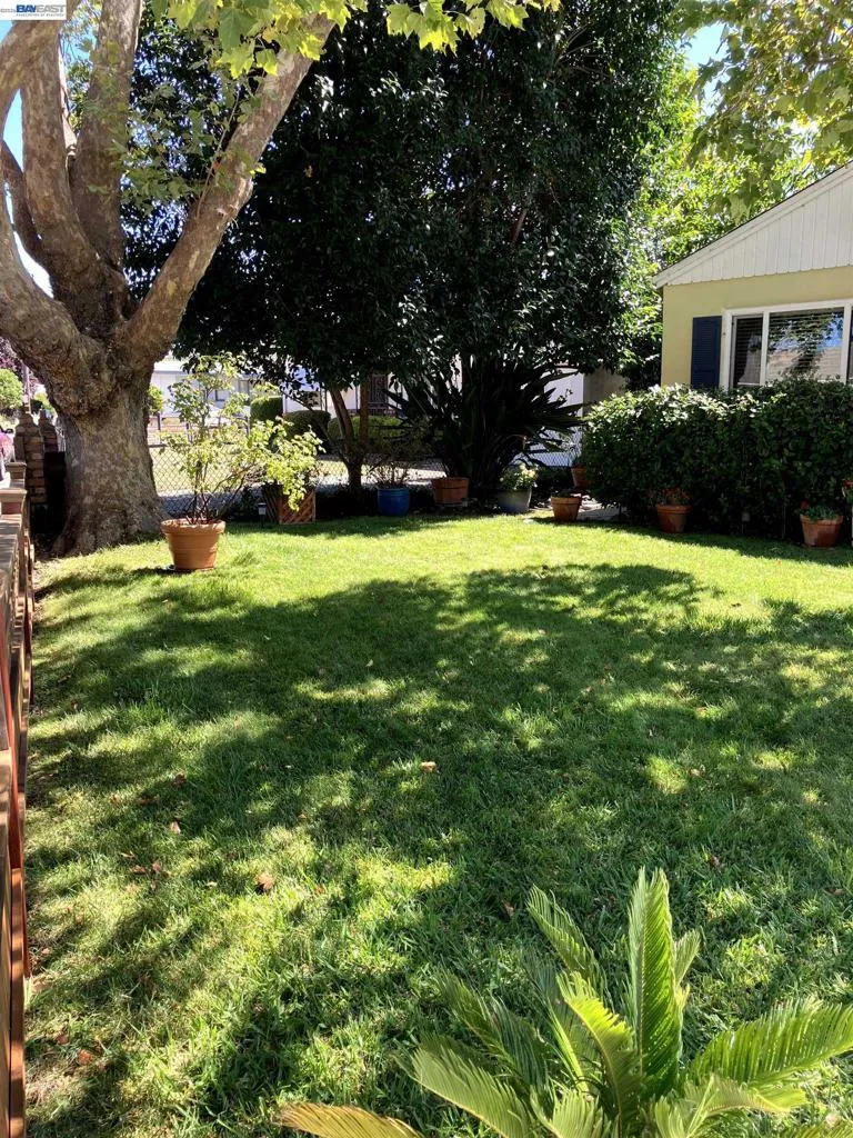 1066 Maple Ave Vallejo, CA 94591