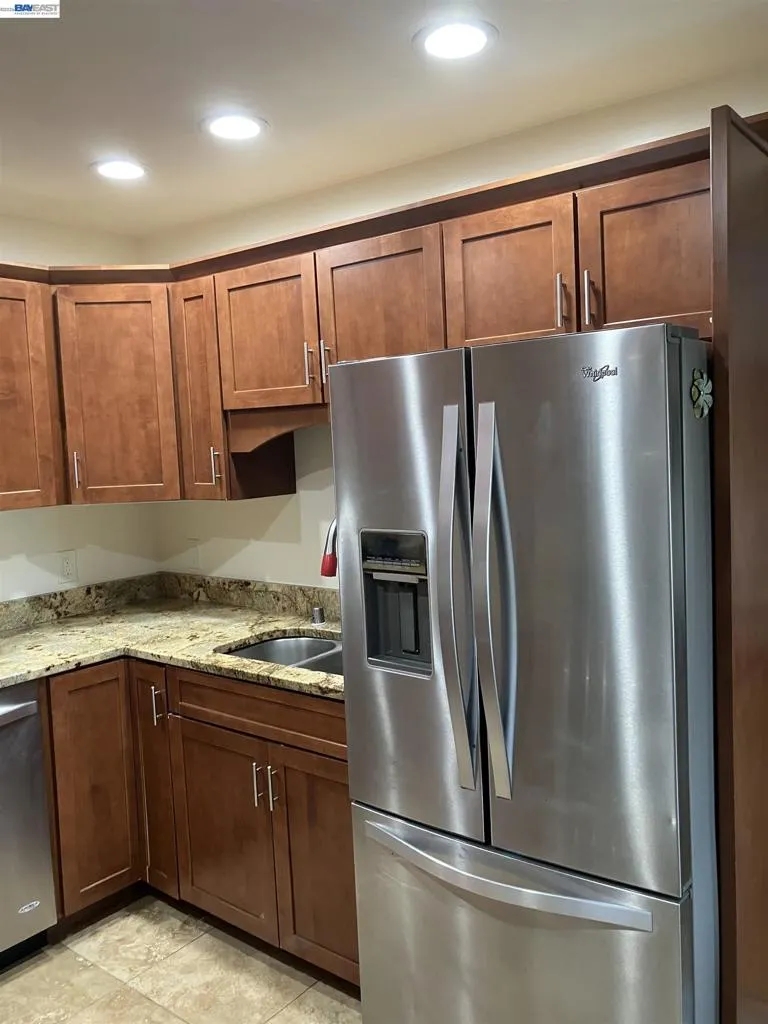 1066 Maple Ave Vallejo, CA 94591