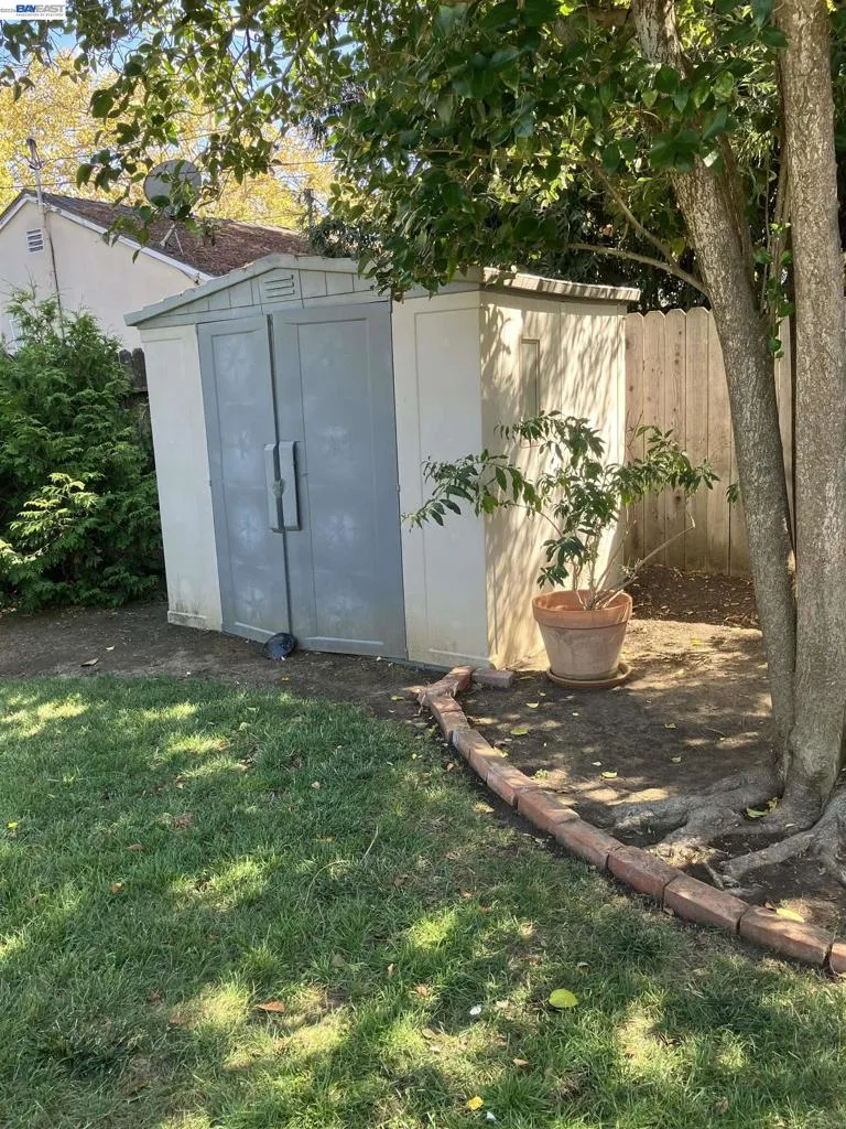 1066 Maple Ave Vallejo, CA 94591