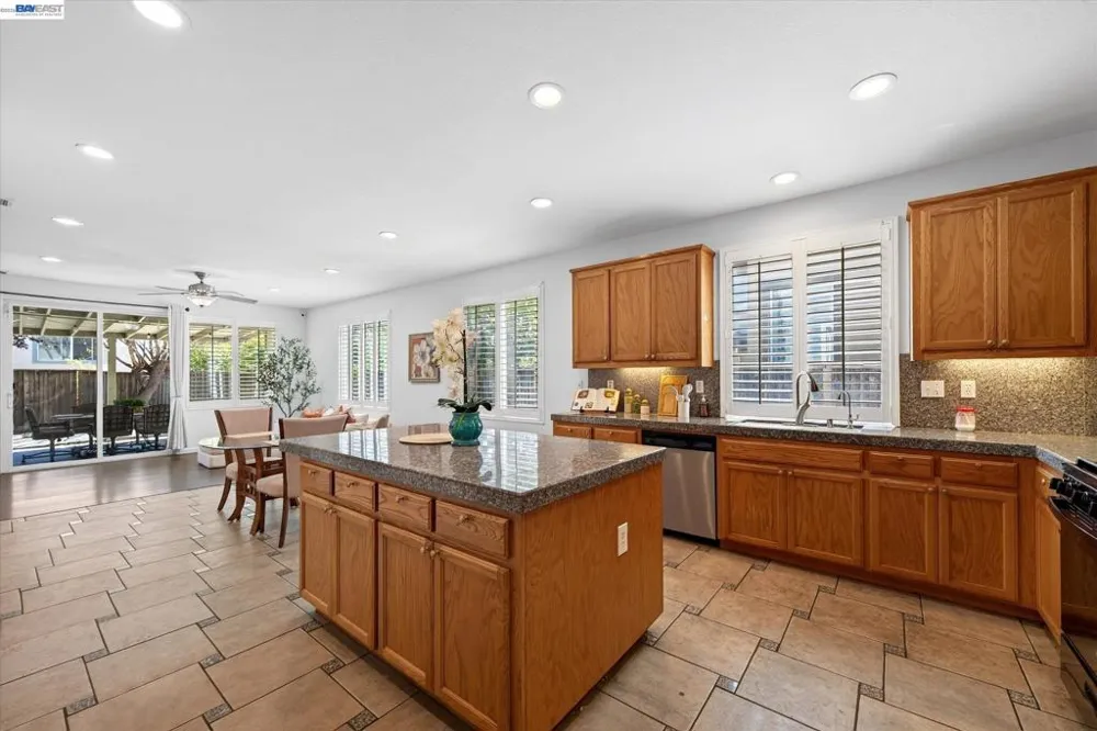2661 Zepher Ct Antioch, CA 94531