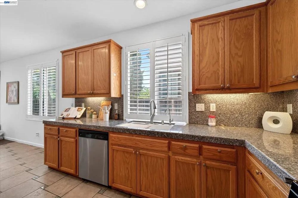 2661 Zepher Ct Antioch, CA 94531