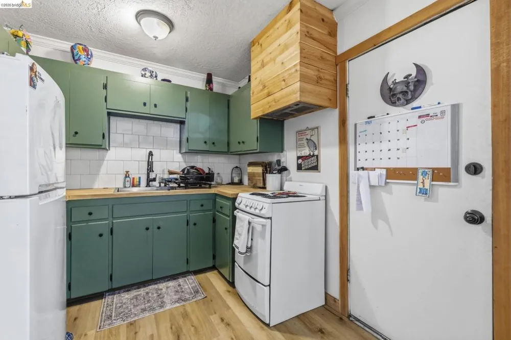 22859 Miners Avenue Twain Harte, CA 95383
