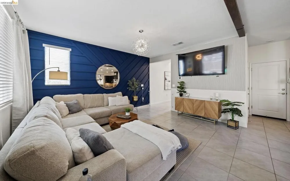 102 Leprino Cir Oakley, CA 94561