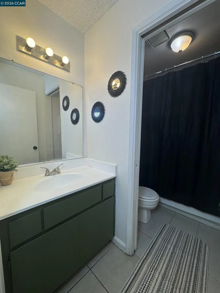 7516 Whisperwillow Dr Sacramento, CA 95828