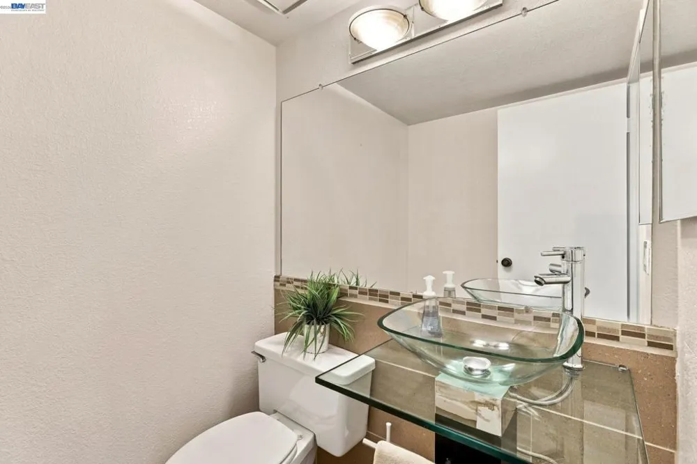 5361 Black Ave. #4 Pleasanton, CA 94566