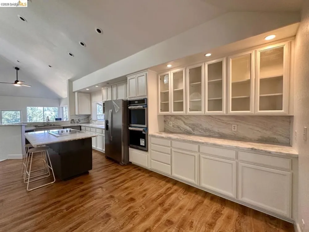 2080 Nelson RD Camino, CA 95709