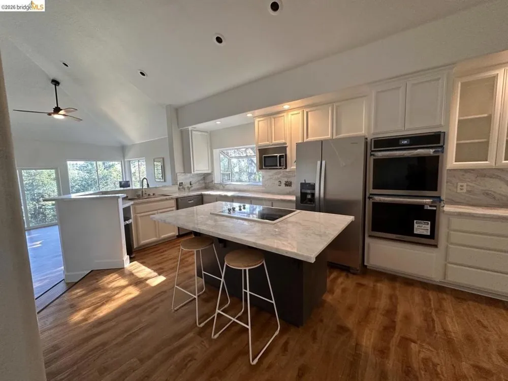 2080 Nelson RD Camino, CA 95709