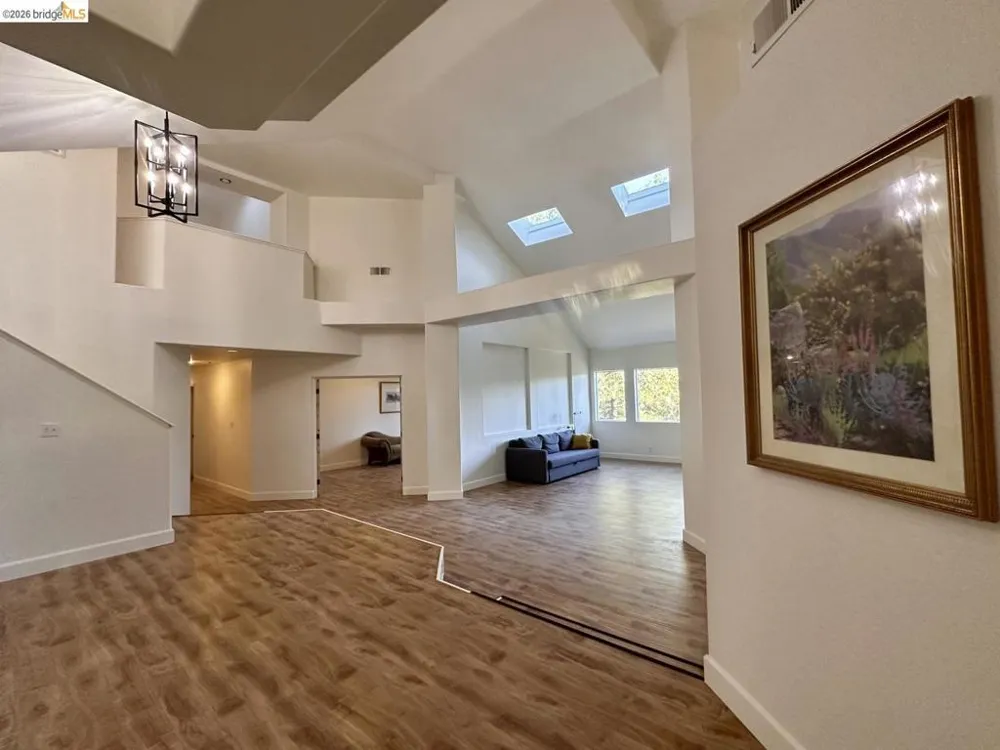 2080 Nelson RD Camino, CA 95709