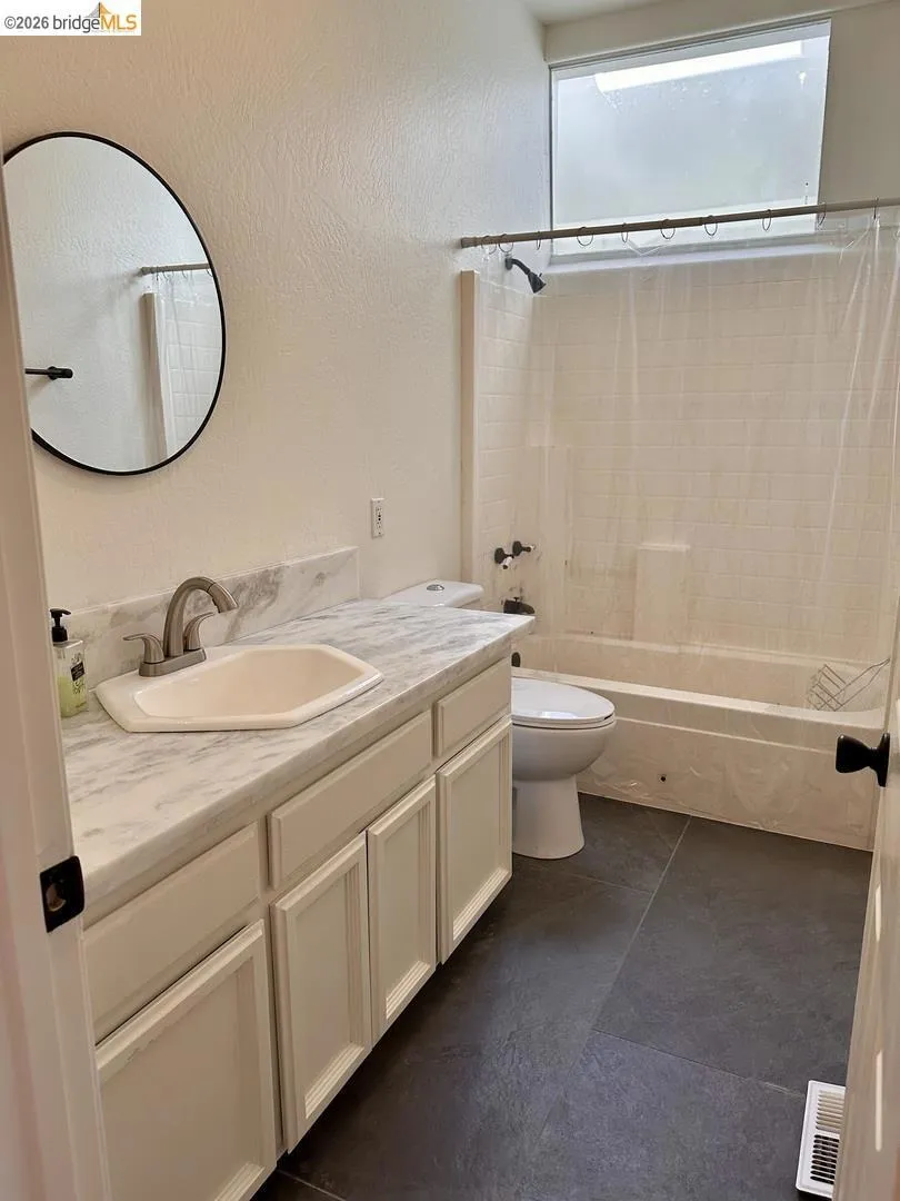 2080 Nelson RD Camino, CA 95709