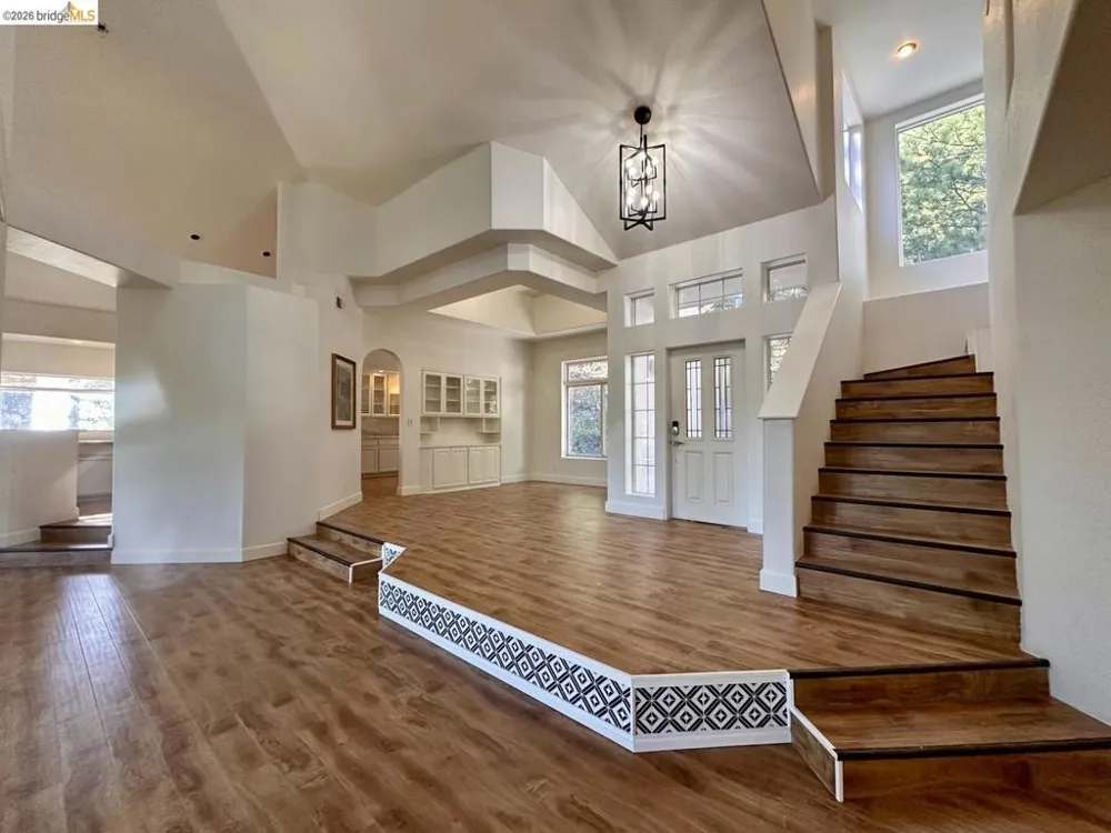 2080 Nelson RD Camino, CA 95709