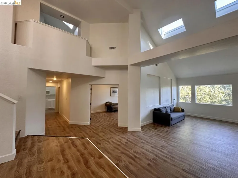 2080 Nelson RD Camino, CA 95709