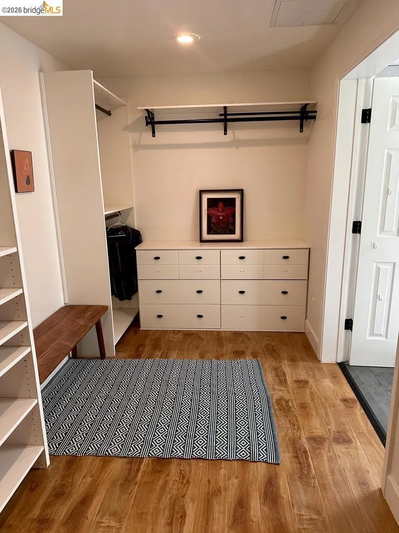 2080 Nelson RD Camino, CA 95709
