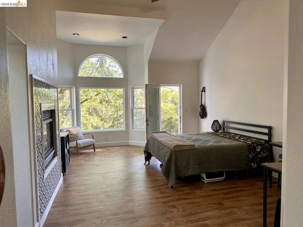 2080 Nelson RD Camino, CA 95709