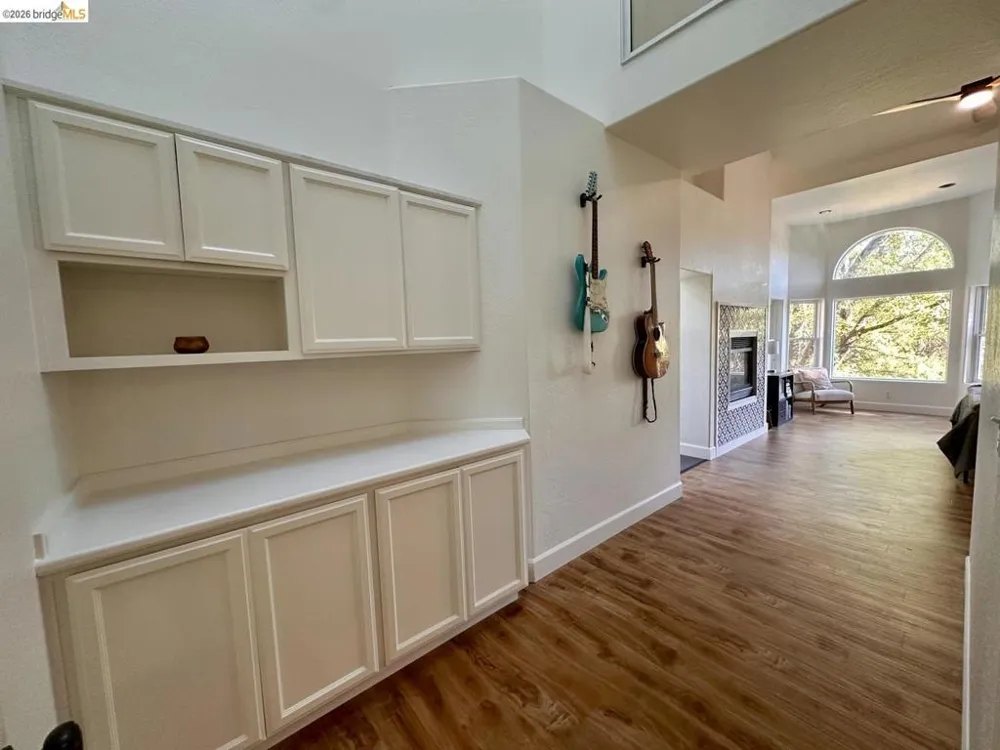 2080 Nelson RD Camino, CA 95709